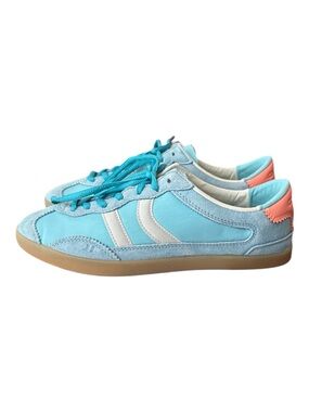 Coolway Kizuna Sneakers in Ice Blue Women’s 8 $120